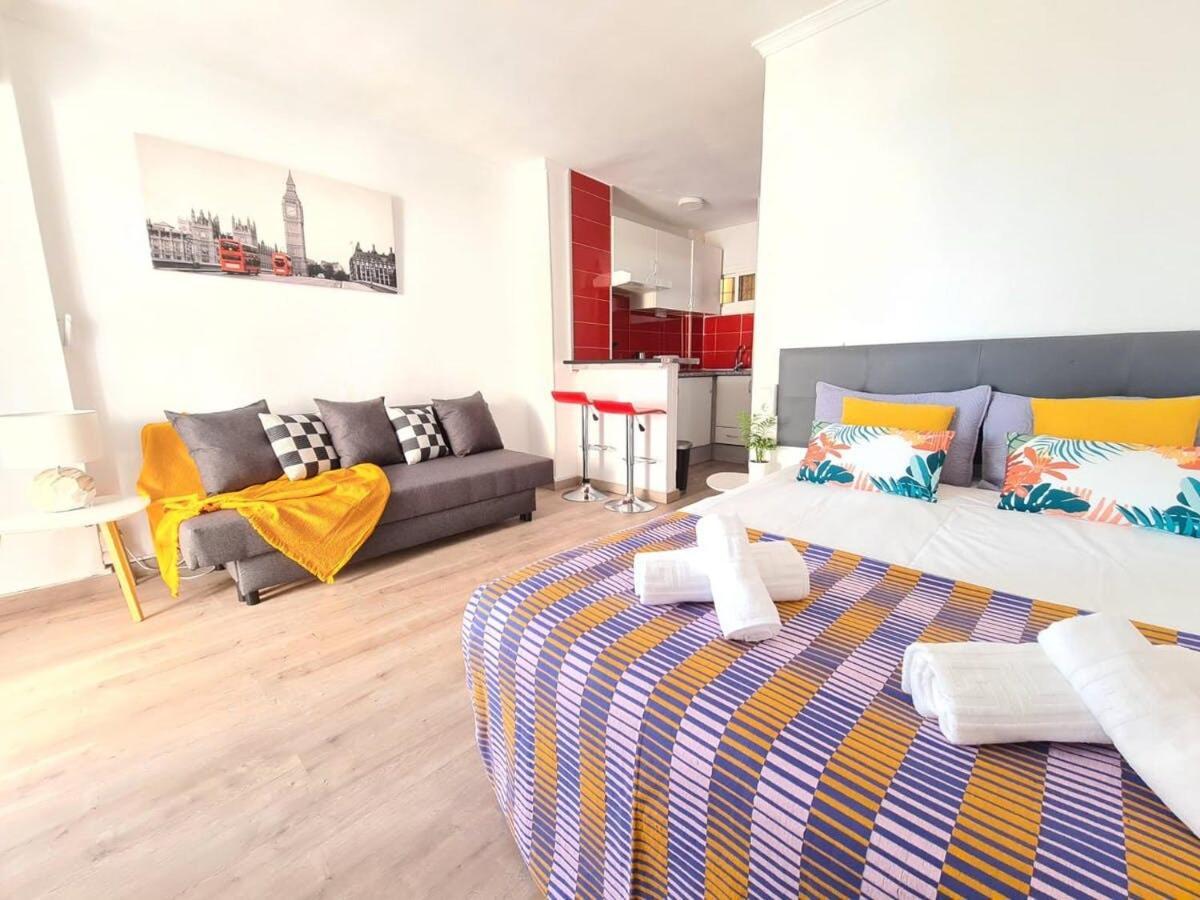 Estudio Benalmadena - Agata Bagian luar foto