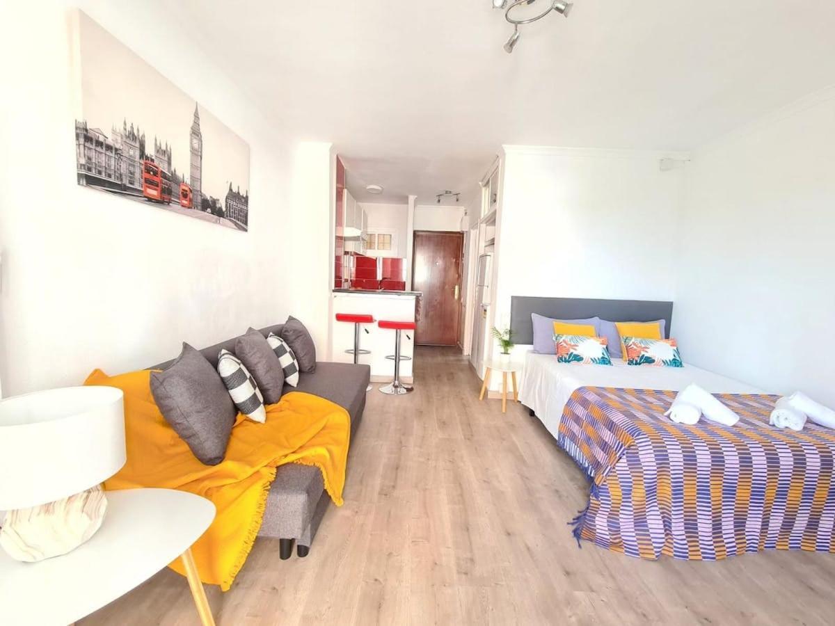 Estudio Benalmadena - Agata Bagian luar foto